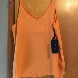 Peach tank top 🍑